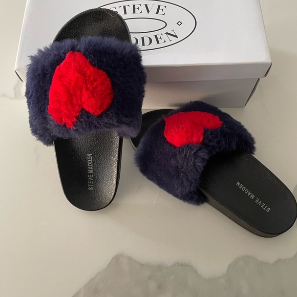 Steve Madden Women’s Stryker Slides in Blue - Picture 2 of 4